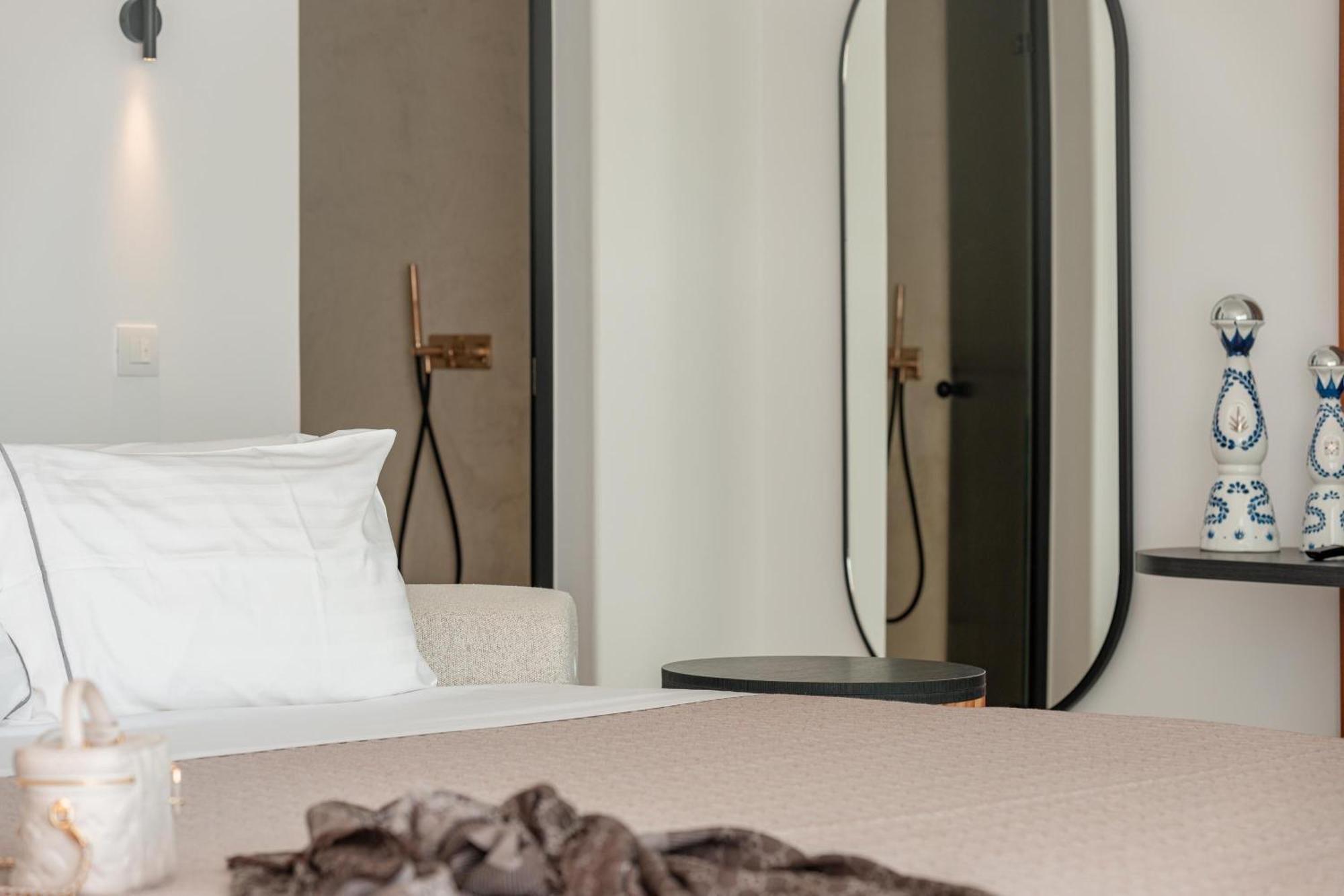Muse Of Mykonos Luxury Suites Mykonos Town Exterior photo