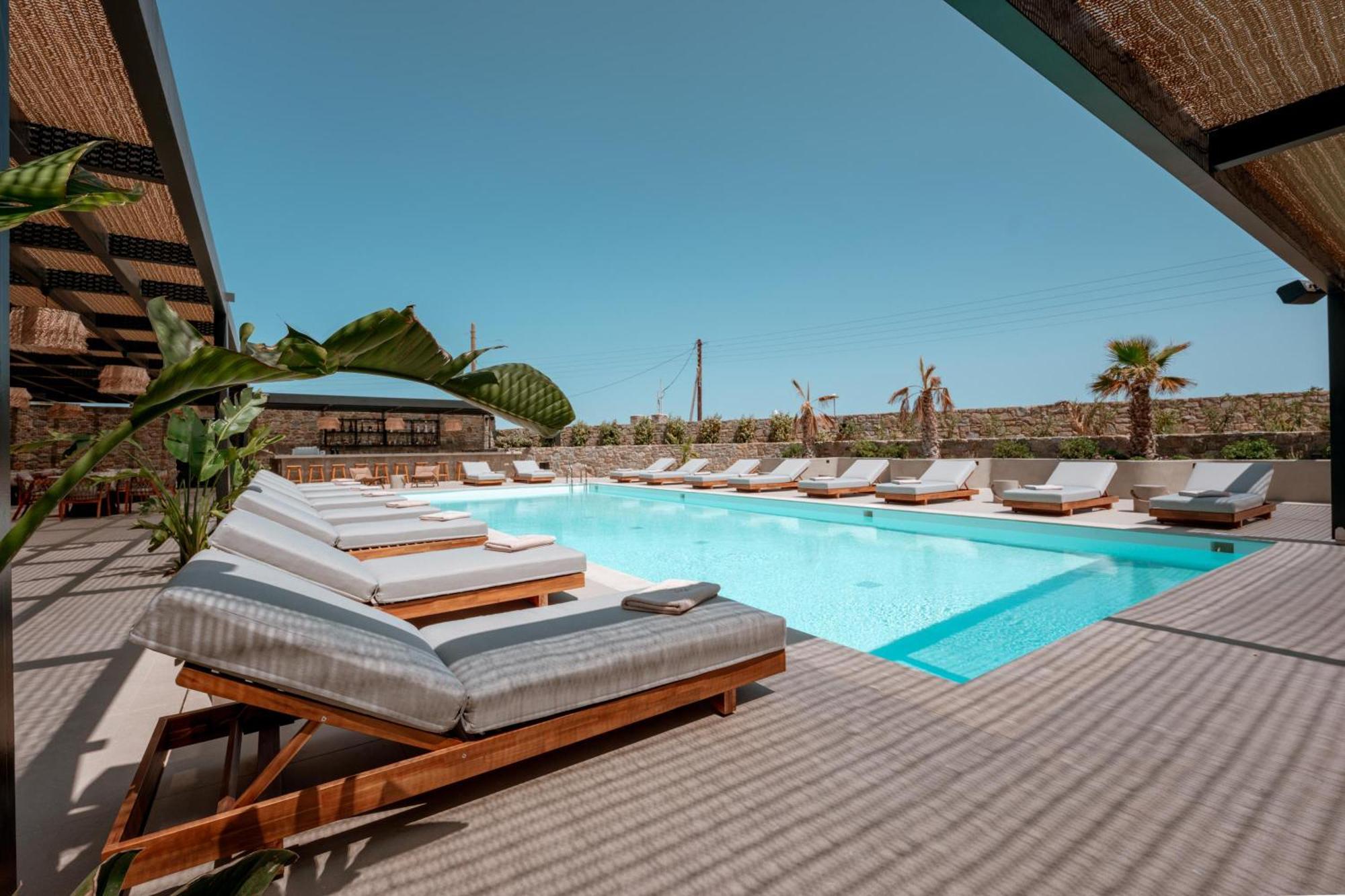 Muse Of Mykonos Luxury Suites Mykonos Town Exterior photo